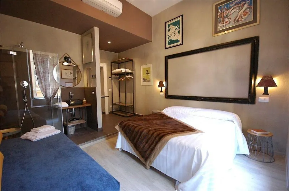 Historical Center Hotel Roma 3*,